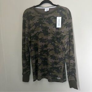 Calvin Klein Camouflage Print Army Green Thermal Sleep Shirt Size Medium